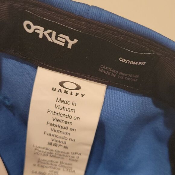 NEW OAKLEY AMERICAN RED WHITE BLUE MAGA  EMBROIDERED BASEBALL HAT - Picture 7 of 9